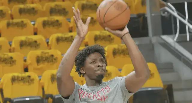 300万底薪！火箭请别交易我，泰特透露脚伤已康复，他不输多尔特