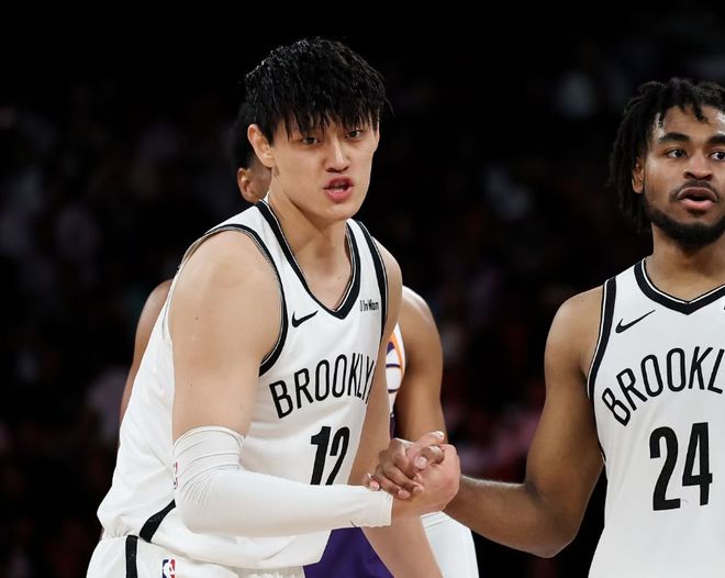 篮网裁掉曾凡博在预料之中,在签约小曾之前中国赛门票已售罄