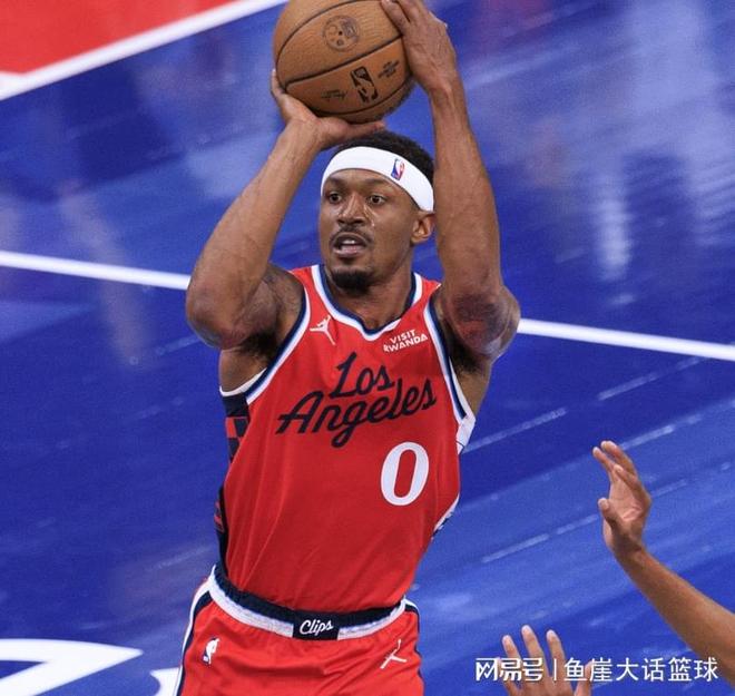 快船面临两大困境，比尔难堪大任！卢指导执迷不悟，一人也该弃用...