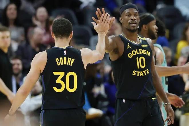 西部大热！知名媒体预测勇士队新赛季排位 结果令人意外