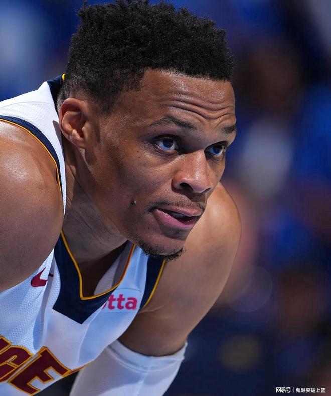 唏嘘!NBA历史三双王威少!仅获一份无保障底薪