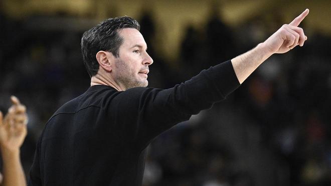 好兆头，湖人主帅雷迪克谈肢体语言和细微互动对湖人成功的重要性