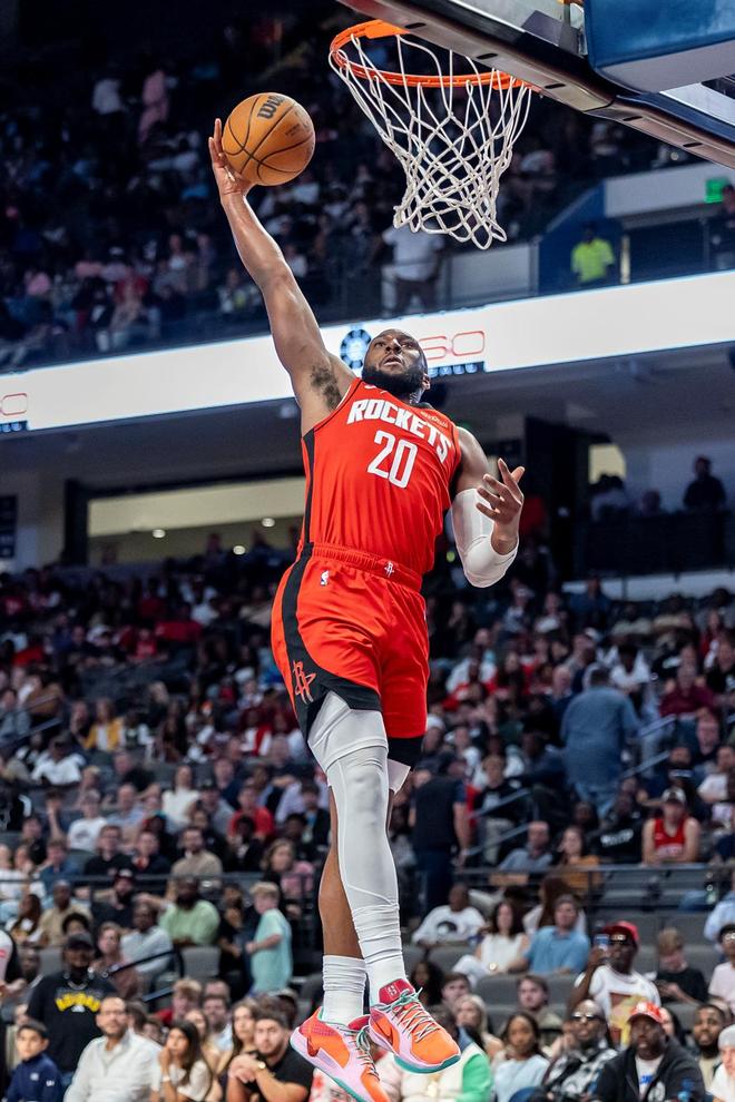 10罚8中+12罚10中！火箭队底薪后卫化身哈登？斯通捡漏添成功案例