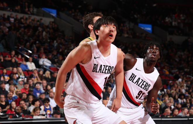 11投9分6板！杨瀚森两次戏耍勇士球员 主帅透露专门为他布置战术