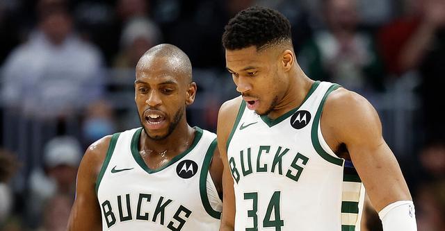 米德尔顿揭幕战重回雄鹿主场 字母哥：等不及想看到他感动落泪