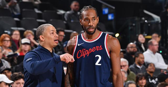 伦纳德的背靠背出场安排?卢指导:这是个好问题 但现在还不确定