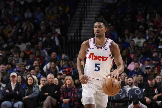 队记：格莱姆斯今日与费城谈判，提议将资质报价截止日延长一周