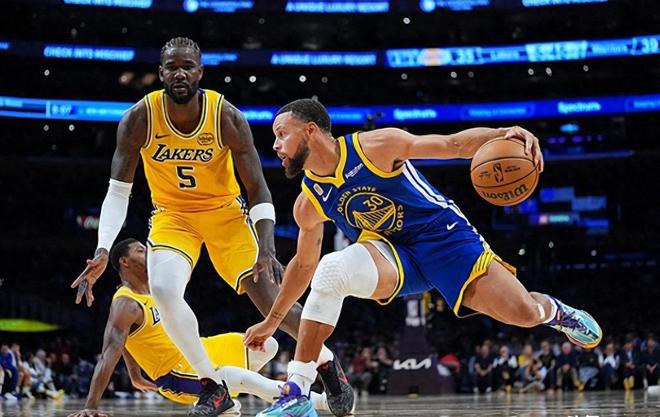 没有詹姆斯真不行，湖人不敌勇士，赛后评分，2人及格，1人可交易