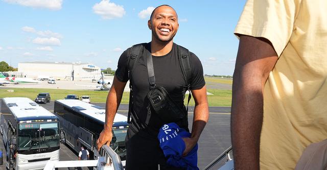 戈登：指导埃奇库姆在内的年轻人是我的重要职责