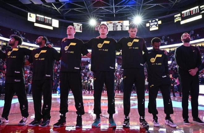 快船11次最多!单赛季60+负次数:狼队9次,奇才8次,勇士灰熊7次