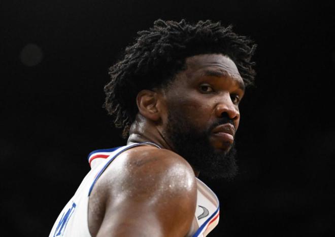 Shams：76人队希望恩比德能够在常规赛揭幕战中出场