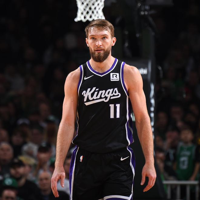 美记：萨博尼斯遭遇一级腿筋拉伤，将在一周后重新评估