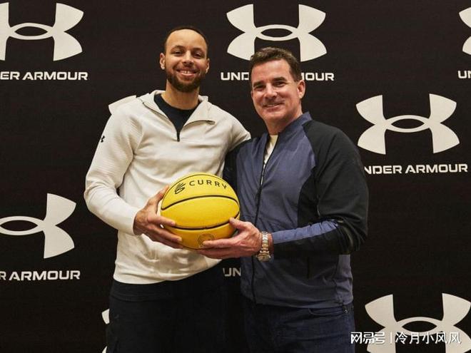 勇士消息：库里分道扬镳，科尔敲定首发，战马刺出场更新...