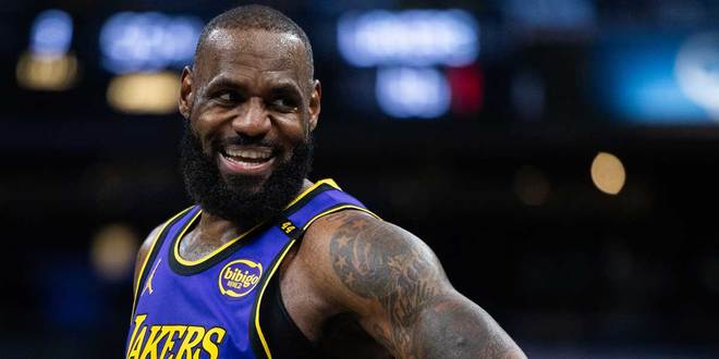 湖人詹姆斯曾警告过他的财务顾问，威胁说如果钱被盗，将承担后果