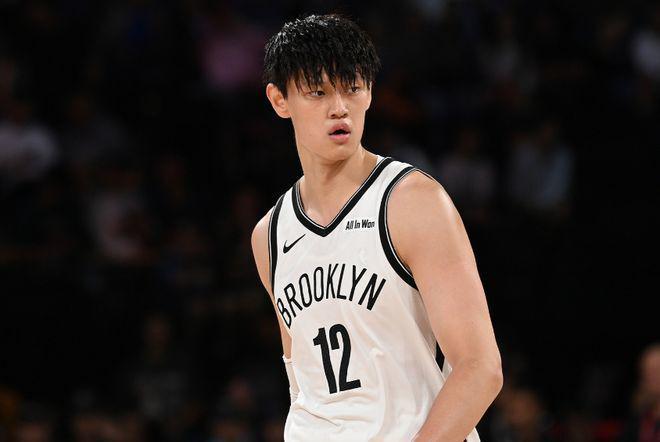 篮网官宣裁掉曾凡博：面临两种选择加入发展联盟 或回CBA争冠