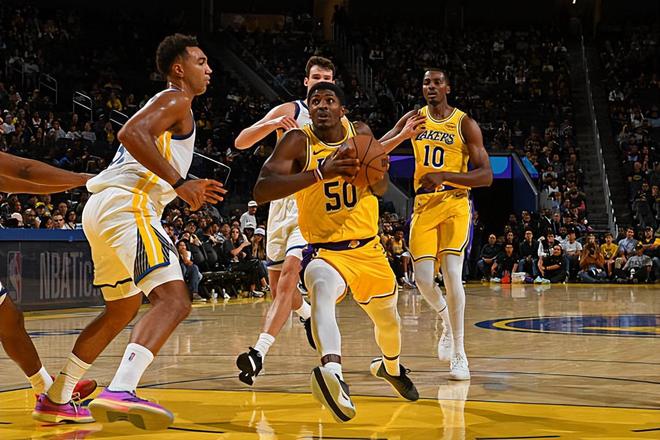 湖人裁掉了前火箭替补后场，他在防守端的能力其实还算不错？