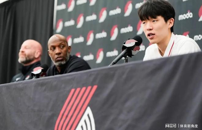 就在剛剛，快船隊主帥泰倫·盧這樣評價楊翰森