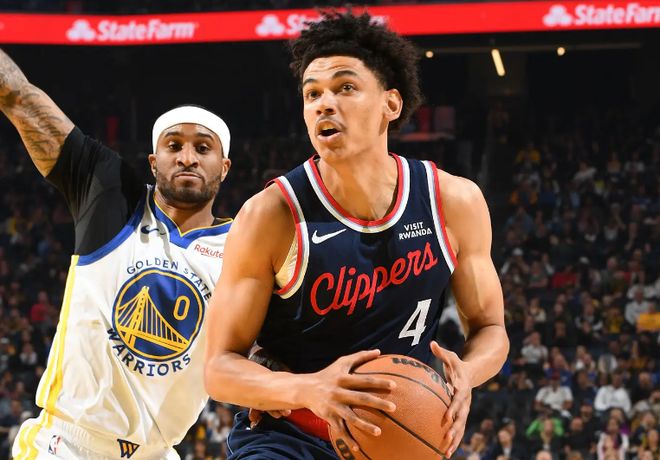 最后一场季前赛抓住了机会！快船锋线新秀的成熟度确实相当惊人？