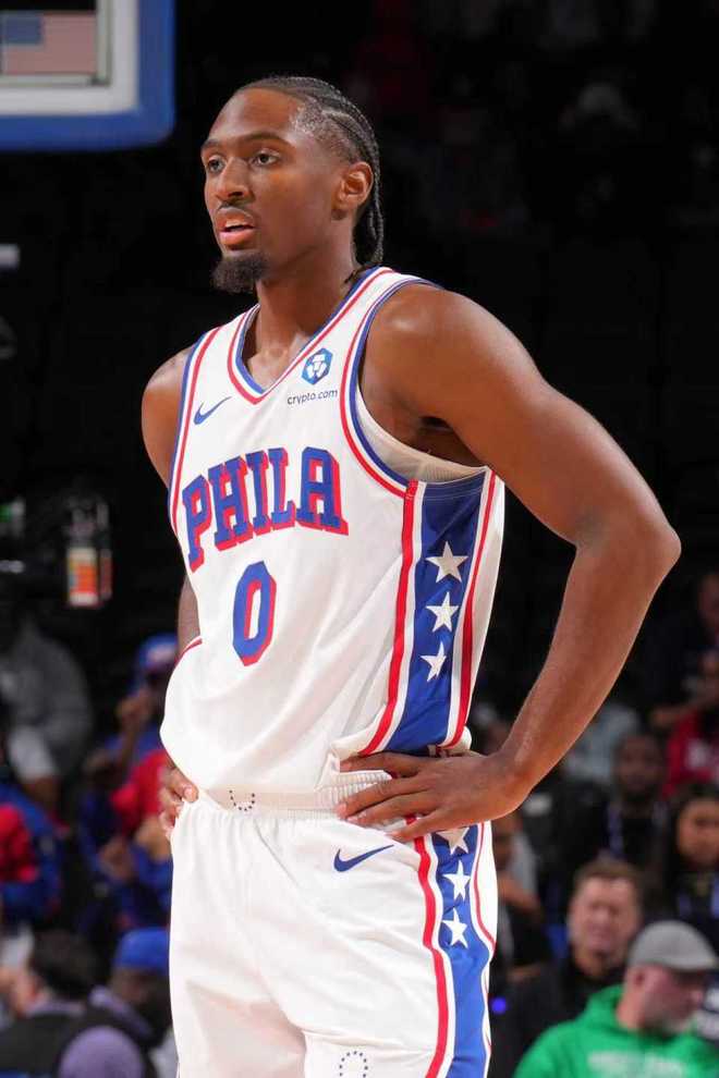 季前赛3战全败！恩比德伤停76人狂输魔术30分 末节8-34崩盘