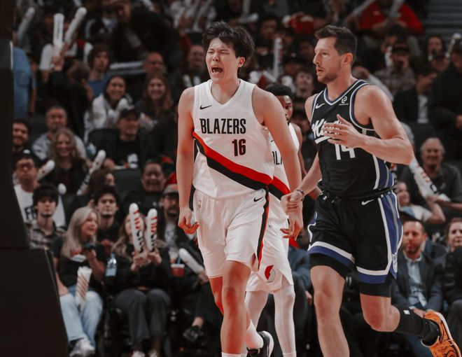 杨瀚森野球局大杀四方！连飙三分+补篮，力压勇士3冠王外带克林根