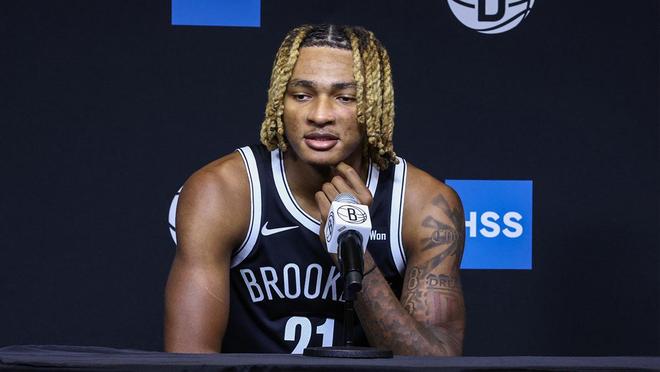 增肌变壮，克劳尼休赛期蜕变引赞誉，开启了与篮网队的关键赛季