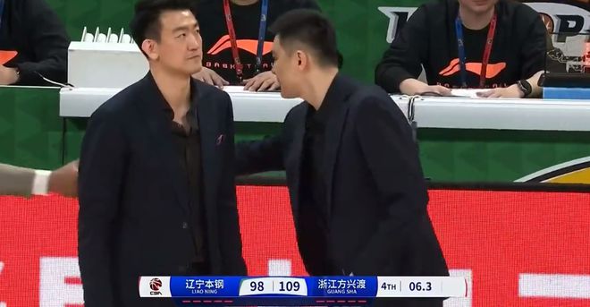 破案了!杨鸣宁愿用4条老寒腿也不上刘雁宇的原因找到,都怪杜锋
