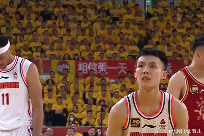 放弃1米8小后卫!广东队拒绝交易徐杰,CBA“暴力控卫”确认上位
