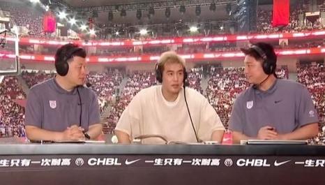  郭艾伦：希望大家明年解说我 不然我就真的变成解说员了