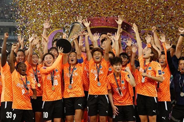 话题|武汉江大女足登顶亚冠 收获的不止是130万美元重奖