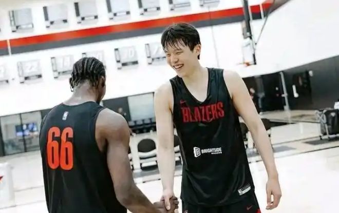 NBA首轮第11顺位!杨瀚森两大技能征服全美,湖人勇士坐不住