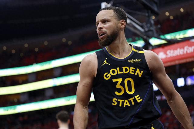 运动医学专家分析库里伤情:NBA球员腿筋拉伤的平均缺席场次为6场