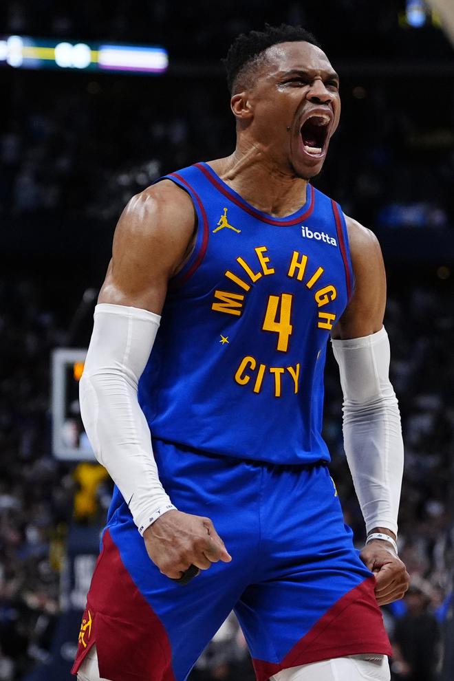 Skip:NBA史上没人比威少更拼 快船让其轻松补篮防守有多离谱?