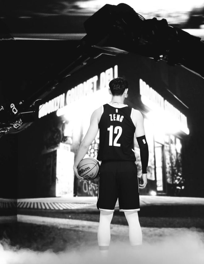 媒体人:篮网可能认为一场NBA级别的精彩比赛比象征意义更重要