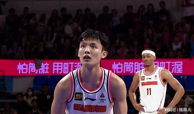 保送徐杰进国家队！男篮顶级控卫身价狂跌，或被郭士强放弃？