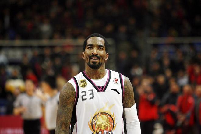 感同身受！JR：在CBA打球我才明白核心球员是如何思考的