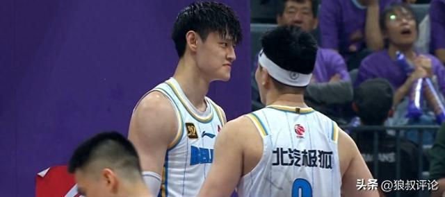 CBA观察｜曾凡博赛季报销，对于北京男篮来说意味着什么？