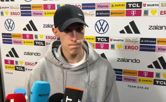 施洛特贝克:关于我和多特的续约即将敲定的消息完全不实