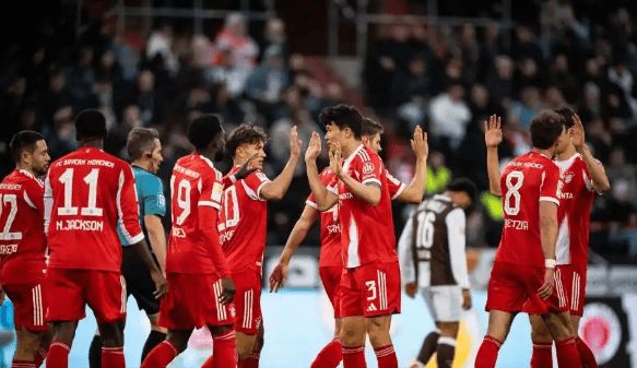 德甲提前夺冠倒计时!拜仁狂刷 105 球 下轮赢球就锁第 35 冠