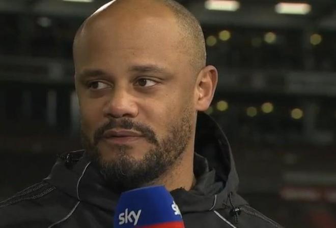 孔帕尼:卡恩让小鹿放弃世界杯?他自己手脚断了都会去世界杯