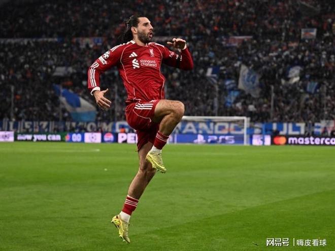 英超改期！谁胜谁进欧冠，利物浦有两次机会，维拉还有三次