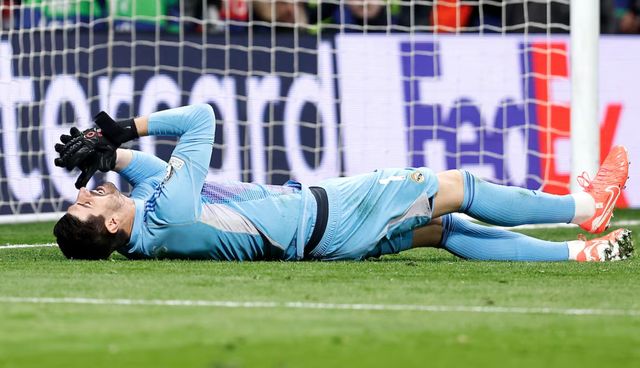 官宣！皇马门神受伤将休战6周 缺席8场 无缘欧冠两战拜仁