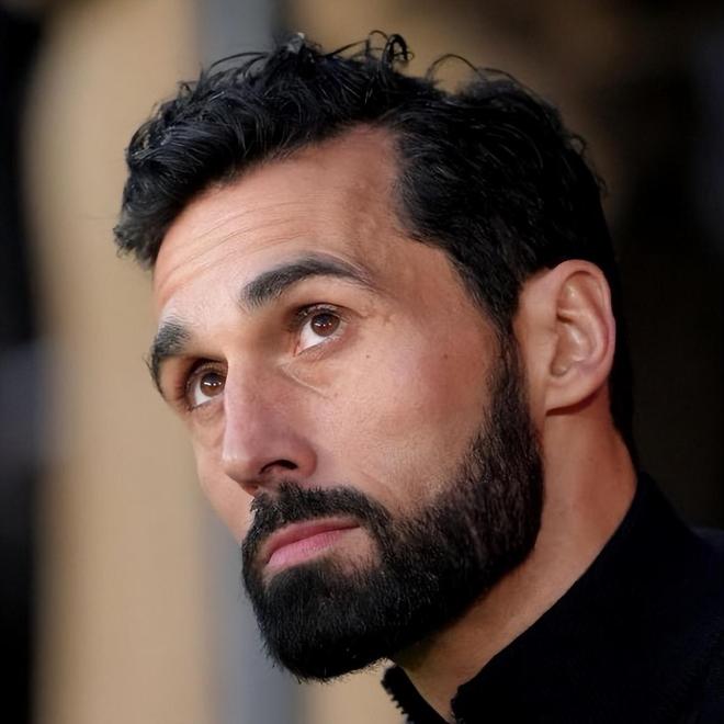 落后巴萨7分,老佛爷仍给机会:打进欧冠决赛,阿韦洛亚就能留队