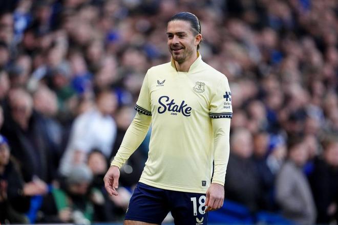 莫耶斯花4个月谈格10留队，曼城一句5000万让他卡壳