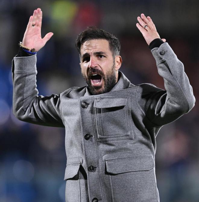 随着大黑马2-1罗马+AC米兰0-1爆冷！意甲最新积分榜：2-5名差7分