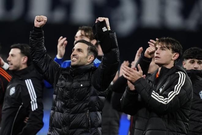 真人FM进行中:科莫的欧冠狂想曲,是老派意甲的“另类独苗”