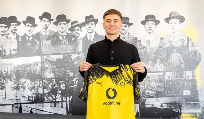 多特官方：卢卡-雷贾尼已与俱乐部签署职业合同