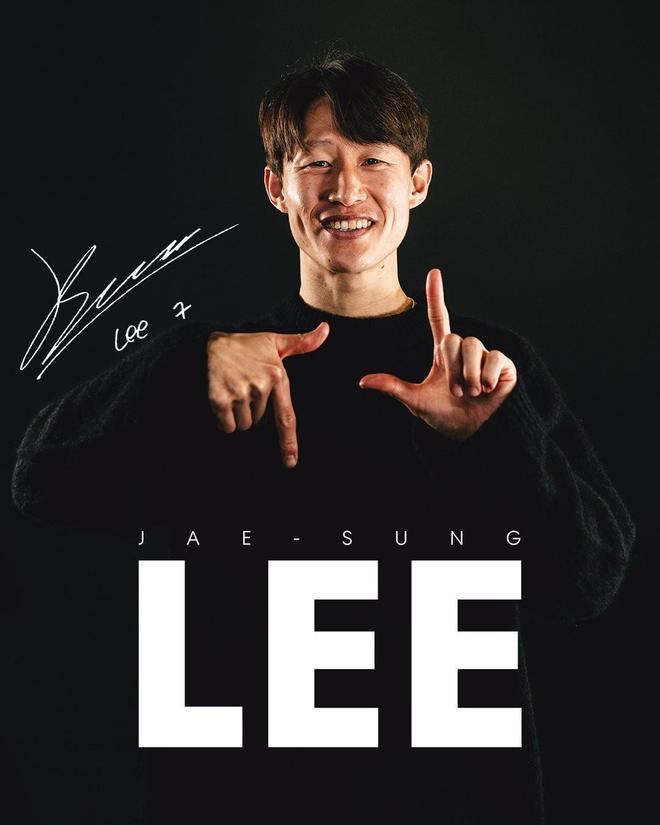 官方:美因茨与33岁韩国国脚李在城续约