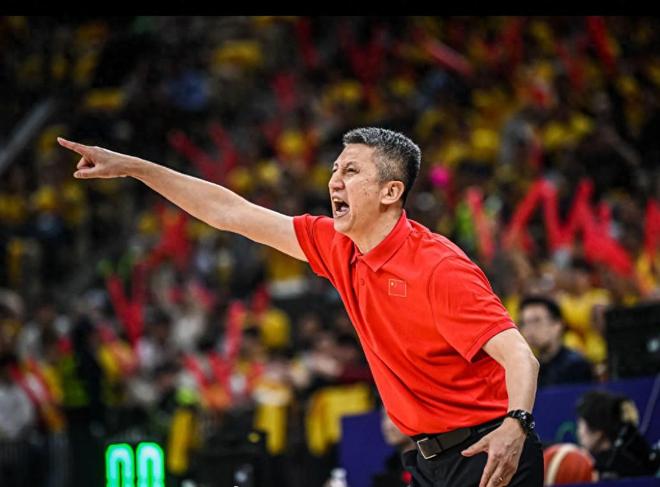 客场对日本!男篮首发5人选谁?赵继伟搭档赵睿,广厦二人组联手