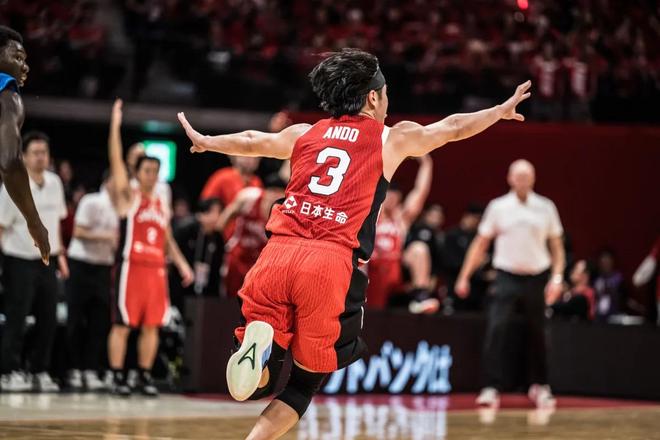 杨鸣点评一针见血,揭开球队三大问题