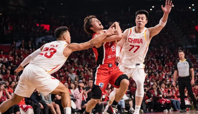 郭士强别高兴的太早!中国男篮险胜日本,赛后却有3个坏消息